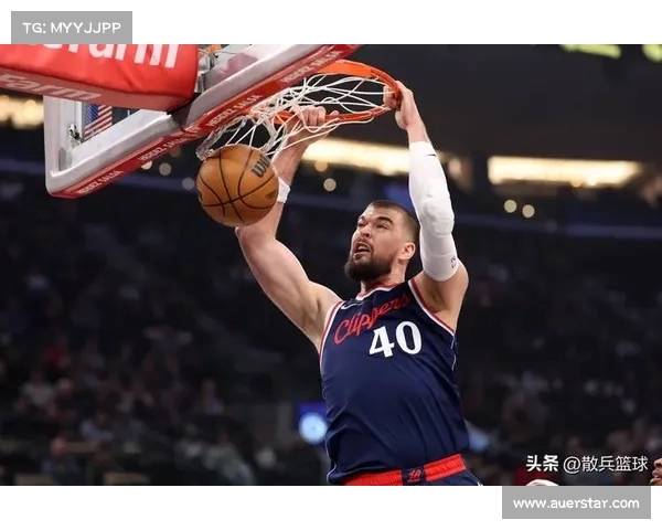 NBA压哨球绝杀时刻回顾 各路球星演绎惊心动魄的瞬间
